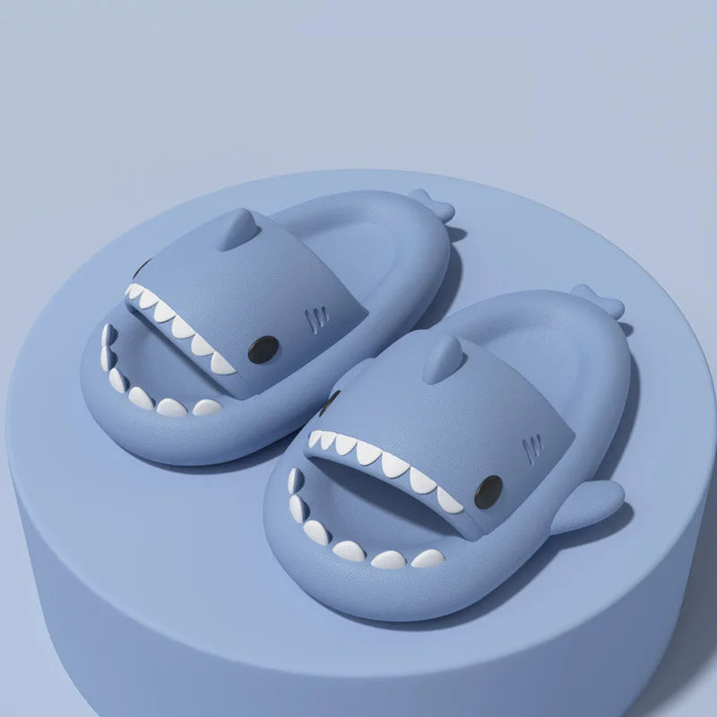 ChildrenSlippers Soft Sole Cartoon Shark Slipper Women Man Indoor Outdoor EVA Non-slip Slippers for Children's Shoes Sandals